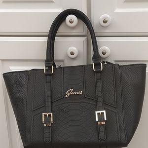 Women's  designer guess bag